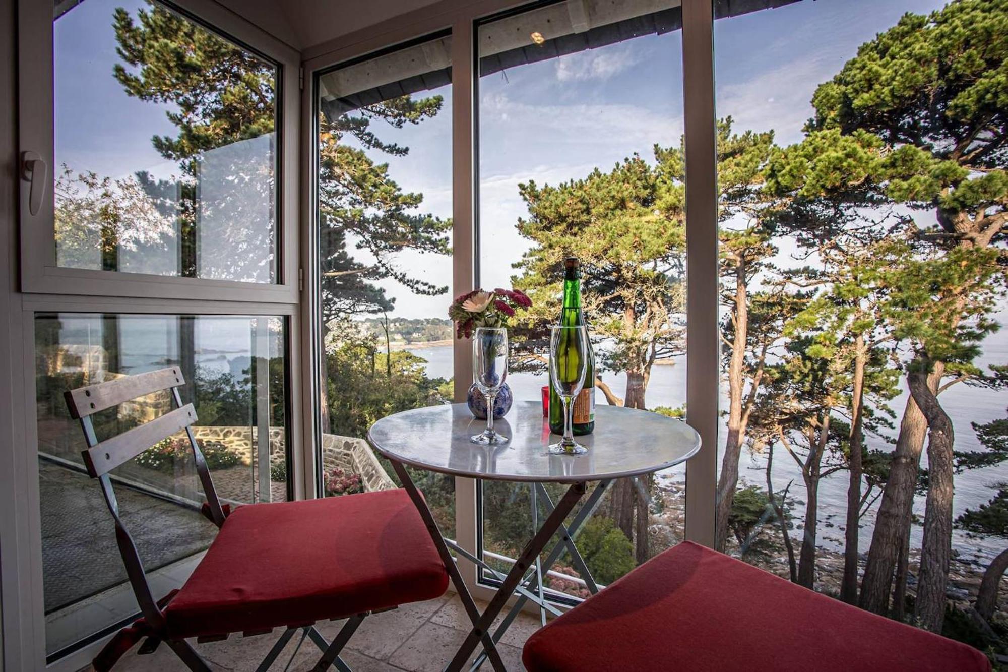 La Loge, La Loge House Overlooking The Sea In Per Villa Perros-Guirec Exterior photo